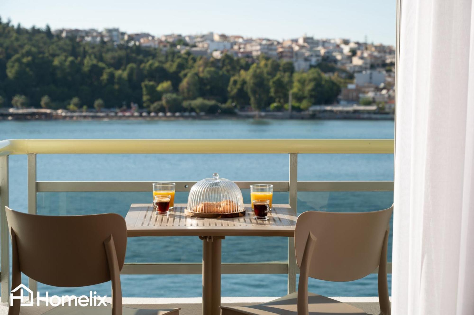 Amaya - Sea View Suites Chalkís Buitenkant foto